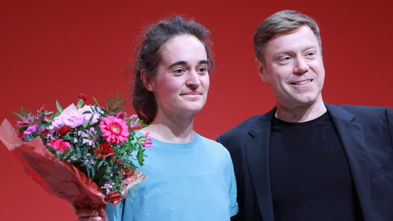 Carola Rackete (l.) und Martin Schirdewan (Archivbild): Rackete ist kein Parteimitglied der Linken, Schirdewann Bundesvorsitzender.