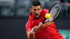 Djokovic bei Turnier in Rom von Flasche am Kopf getroffen