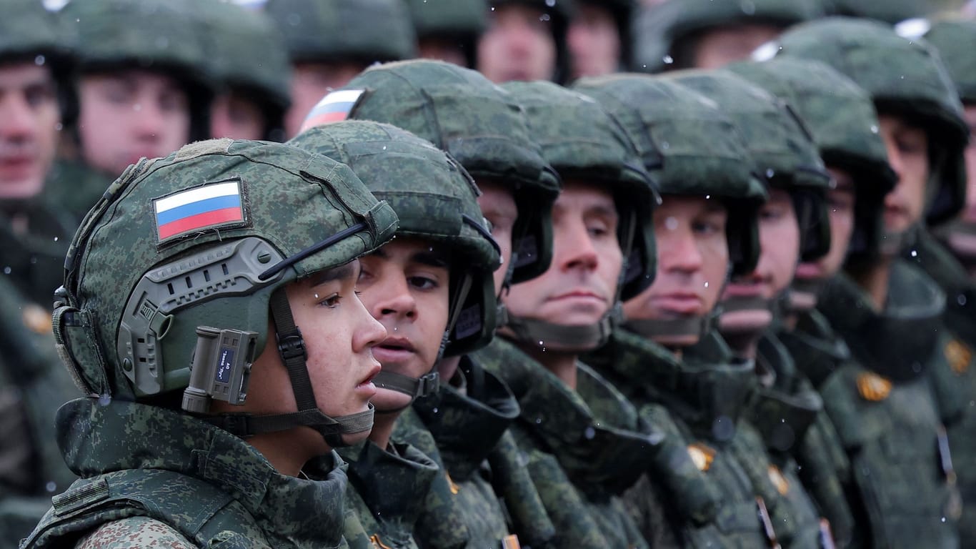 WW2-ANNIVERSARY/RUSSIA-PARADE