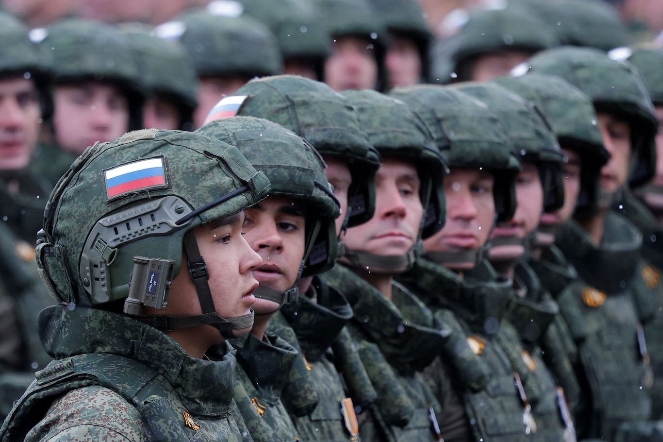 WW2-ANNIVERSARY/RUSSIA-PARADE