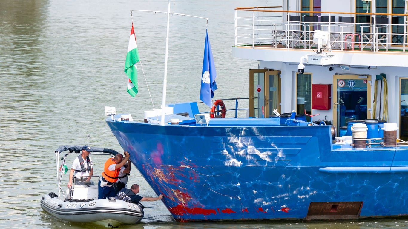 Zwei Tote und fünf Vermisste nach Schiffsunfall auf Donau