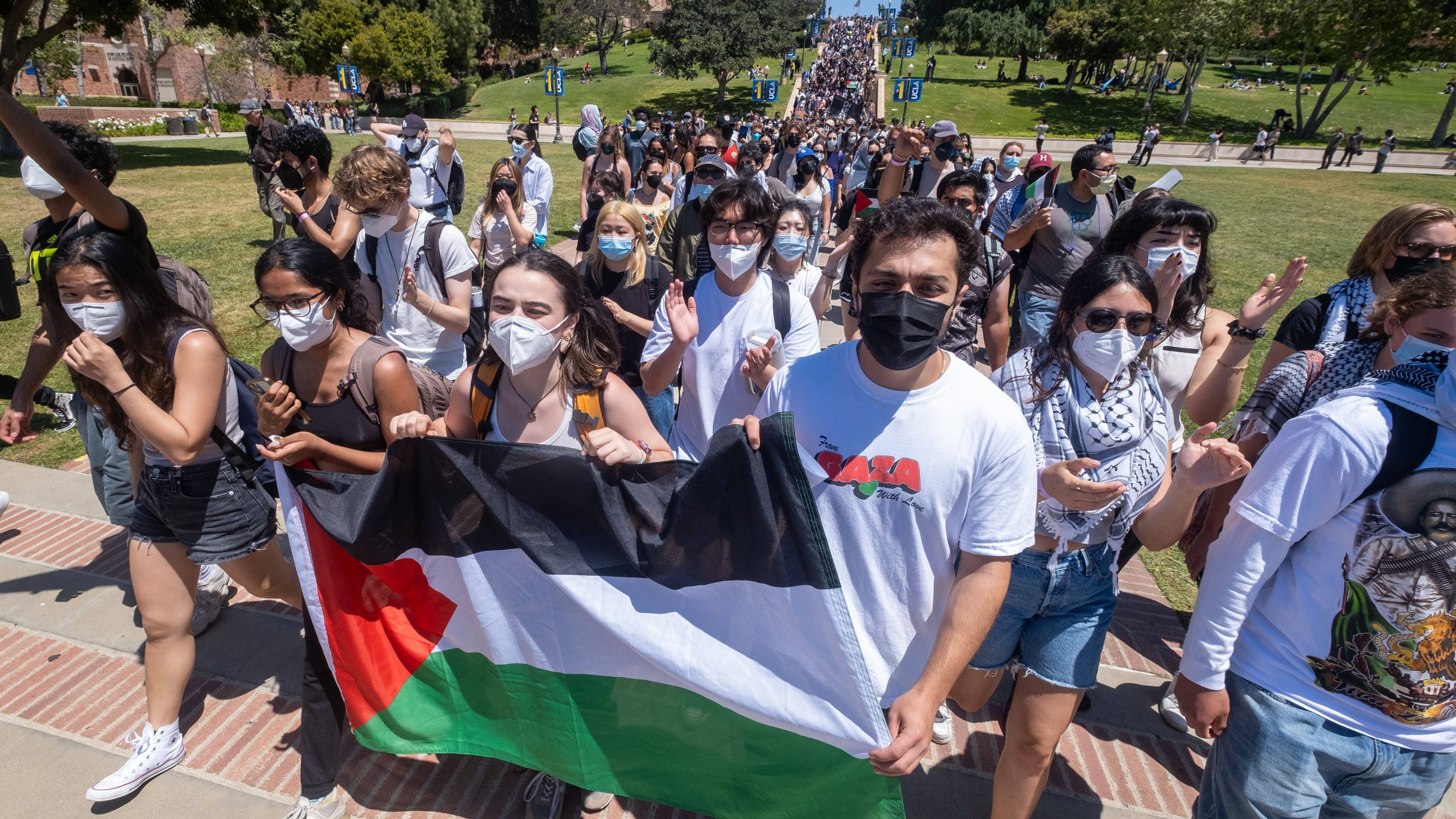 Pro-Palästina-Proteste an UCLA: Gewaltsame Zusammenstöße in Los Angeles