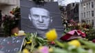 Gedenken an Alexej Nawalny (Archivbild): Nach seinem Tod erhält er den Dresdner Friedenspreis.