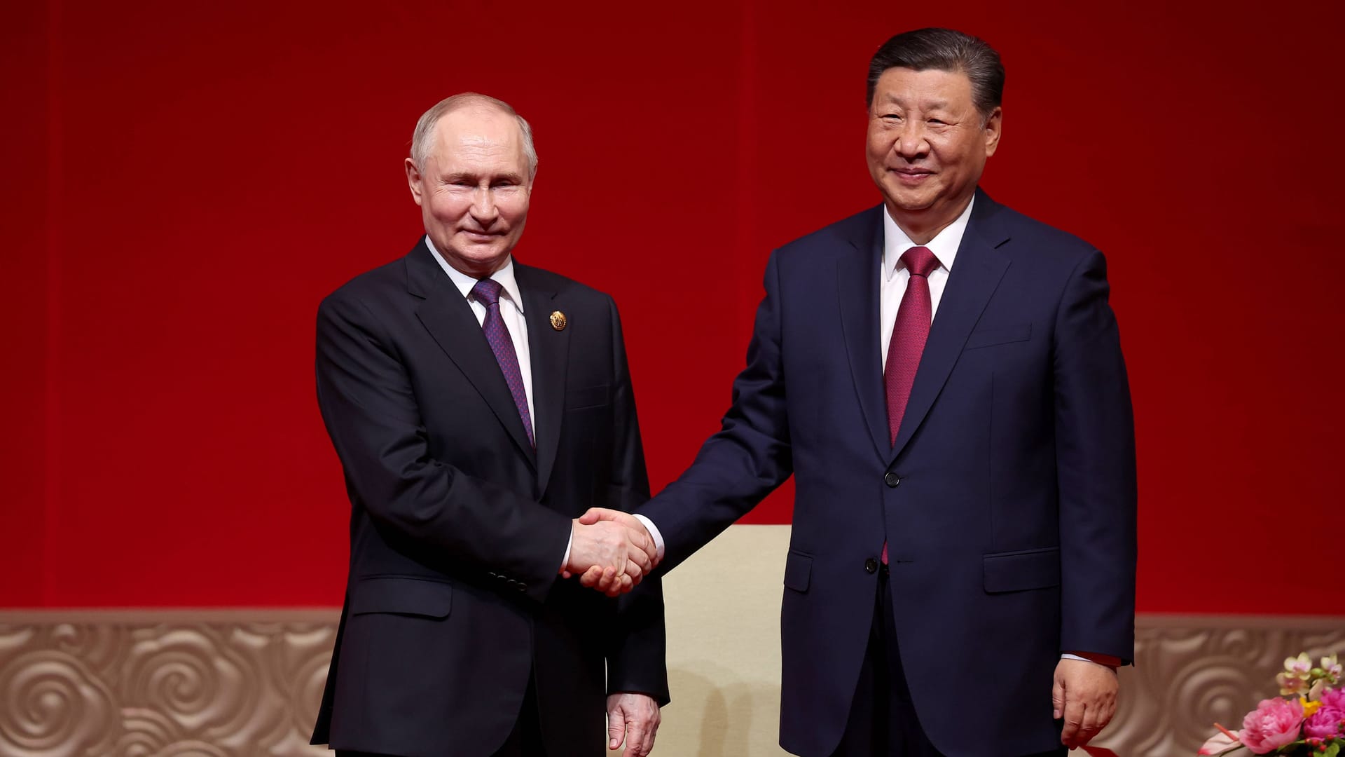 Xi Jinping und Wladimir Putin in Peking: Zwischen China und Russland ist es längst keine Partnerschaft auf Augenhöhe mehr.