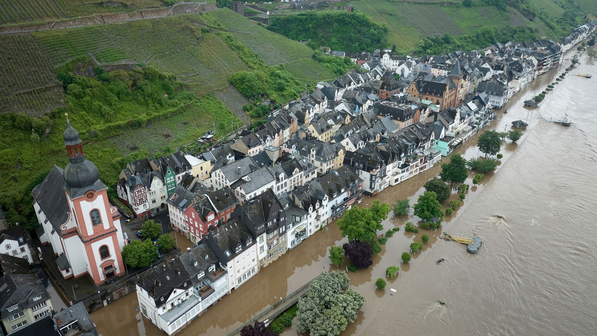 Hochwasser in Rheinland-Pfalz - Mosel