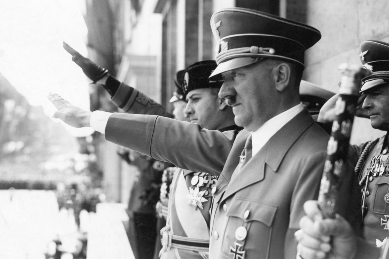 Adolf Hitler (1943): Mit dem Sieg über Frankreich habe Hitler den Ersten Weltkrieg gewonnen, so Gerd Krumeich.
