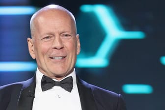 Bruce Willis: Der Schauspieler hat sich aus der Öffentlichkeit zurückgezogen.