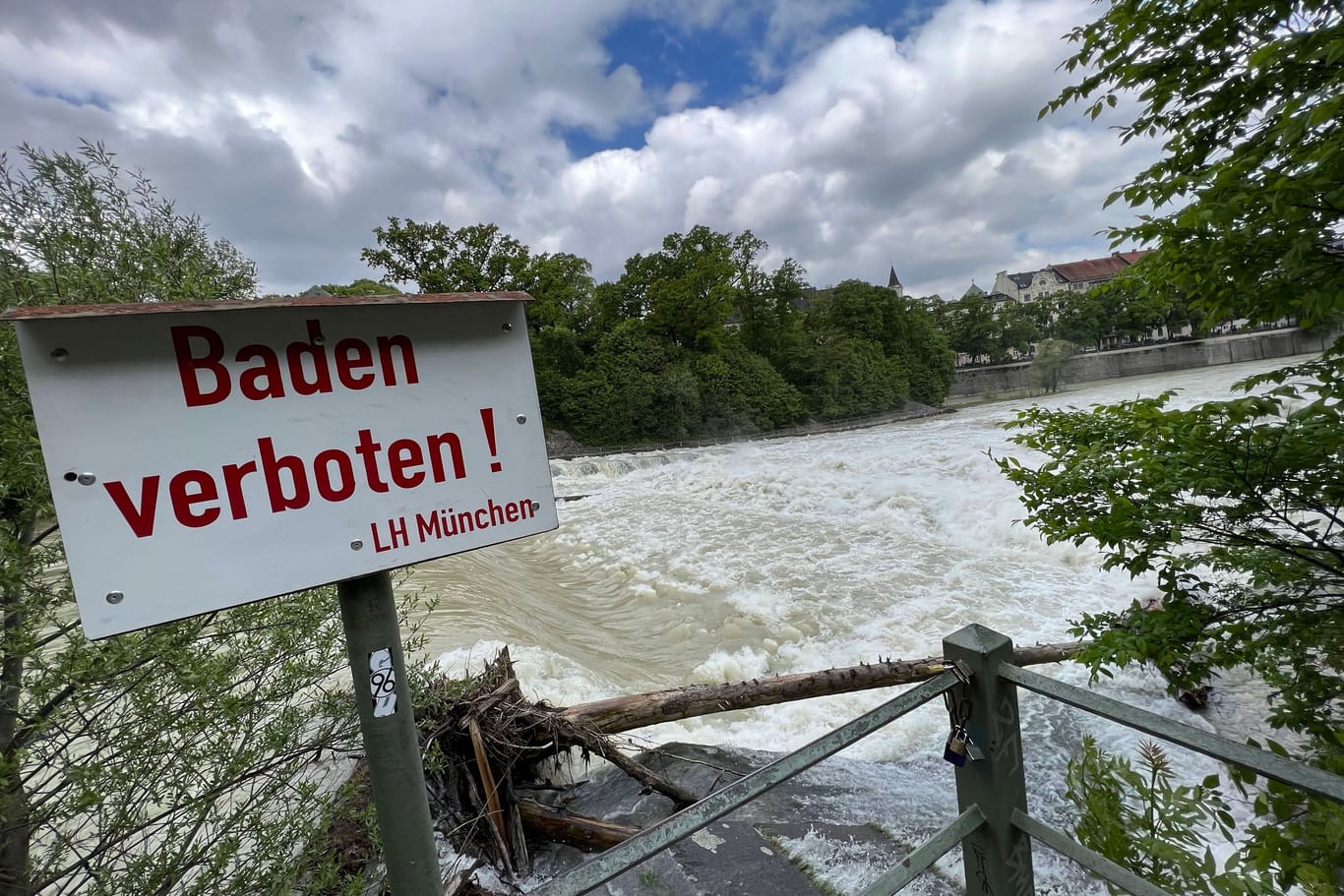 Zuletzt gab es im August des vergangenen Jahres eine Hochwasserwarnung in München (Archivbild): Nun drohen neue Überschwemmungen.