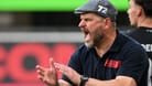 Steffen Baumgart: Der HSV-Coach zeigte sich nach der Niederlage in Paderborn schwer enttäuscht.