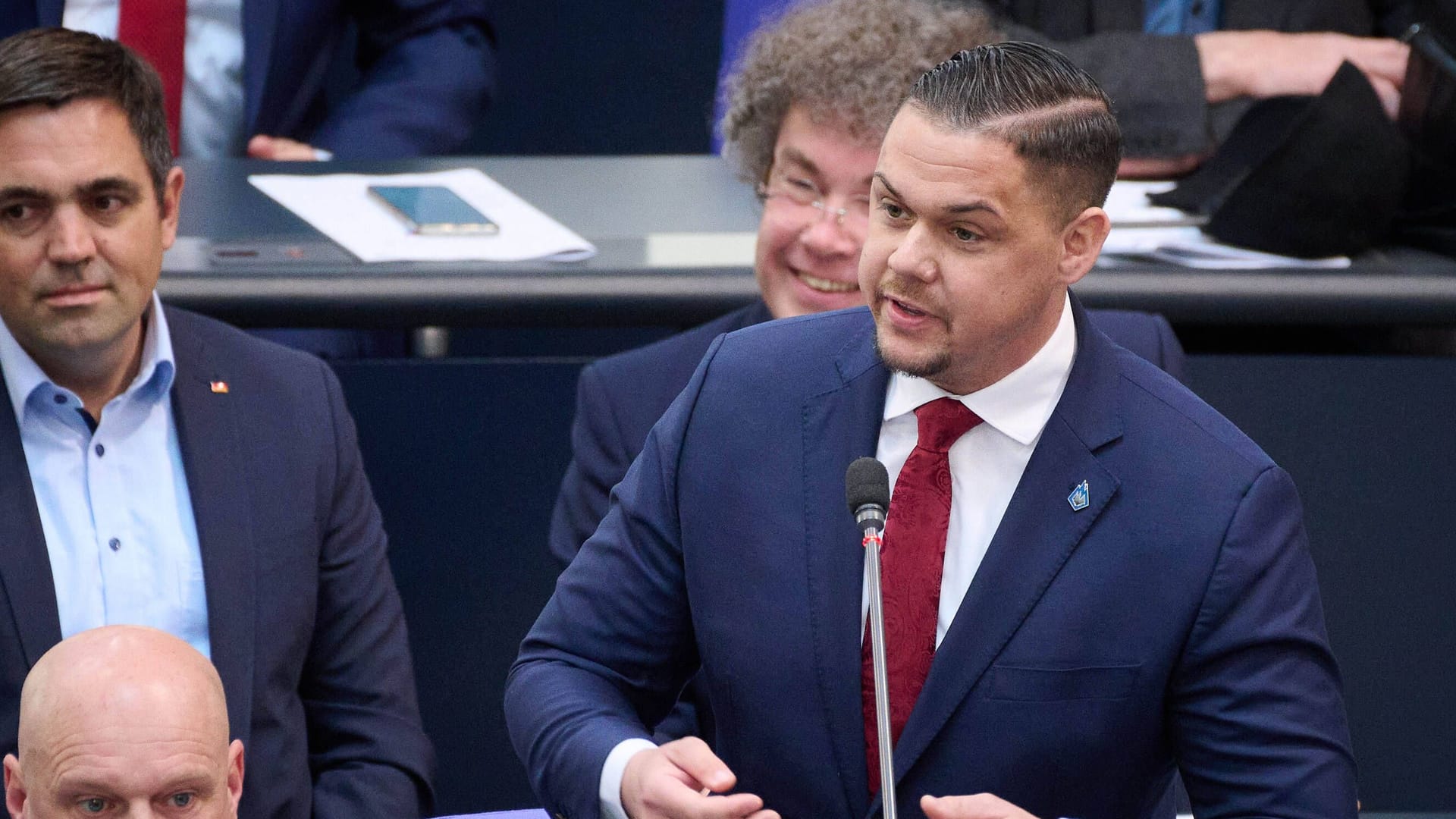 Hannes Gnauck bei einer Rede im Bundestag (Archivbild).