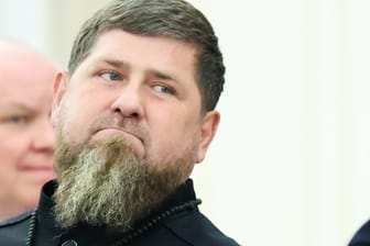 Ramsan Kadyrow (Archivbild): Die Teilrepublik Tschetschenien wird seit Jahren vom kremltreuen Herrscher Ramsan Kadyrow geführt.