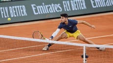 Alcaraz mit etwas Mühe in der dritten Runde der French Open