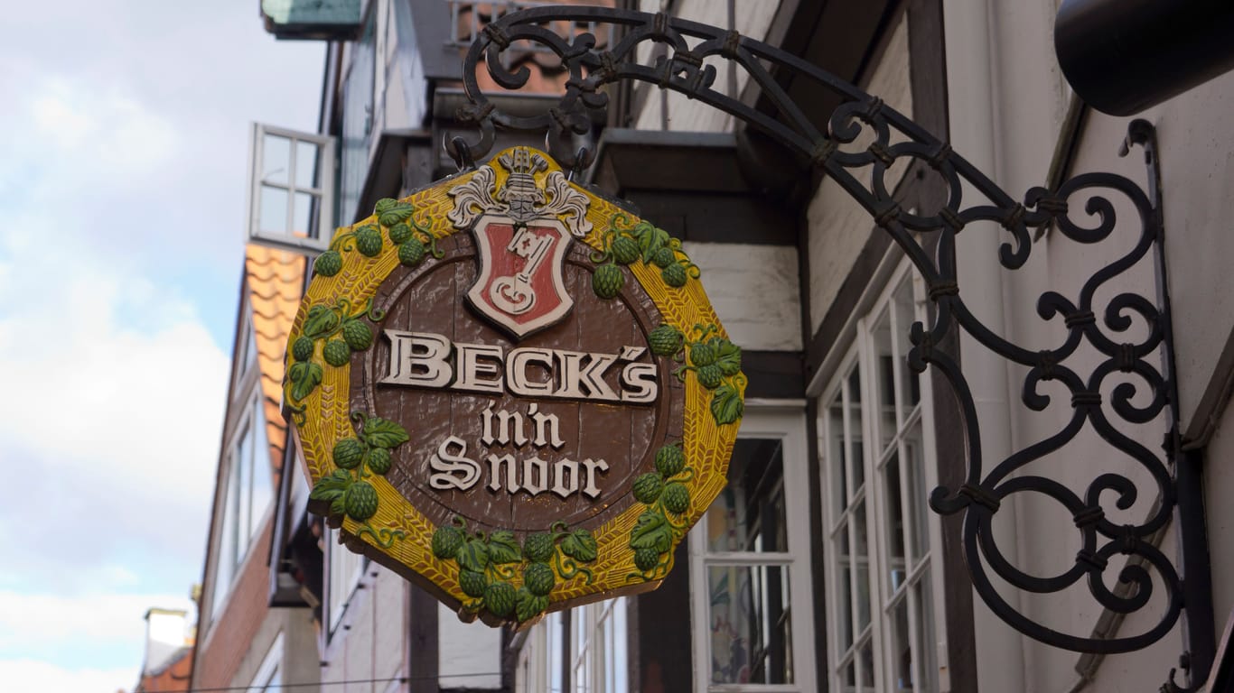 Das "Beck's im Schnoor" serviert traditionelle norddeutsche Gerichte.