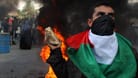 Palästinensischer Demonstrant in Gaza (Archivbild).