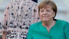 Angela Merkel: Beim Staatsbesuch zeigt sich die ehemalige Bundeskanzlerin in ihrem Lieblingslook.
