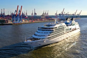 Hamburg Hafen - Seabourn Quest erstmalig in Hamburg