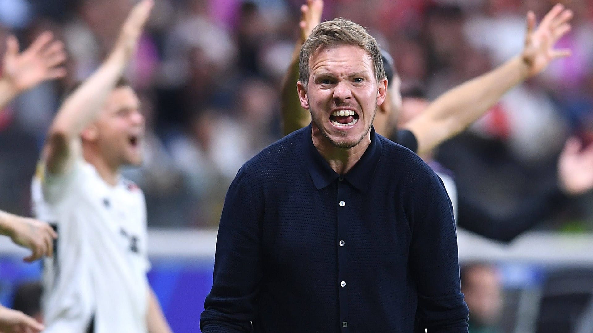 Bundestrainer Julian Nagelsmann regt sich auf im Spiel gegen die Schweiz. Am Ende durfte er aber wieder jubeln.