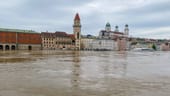 Die Donau in Passau: Der Pegelstand geht auf 10 Meter zu.