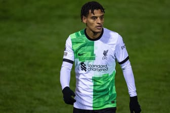 Melkamu Frauendorf im Trikot des FC Liverpool: Der 20-Jährige spielte seit 2020 für den englischen Topklub.