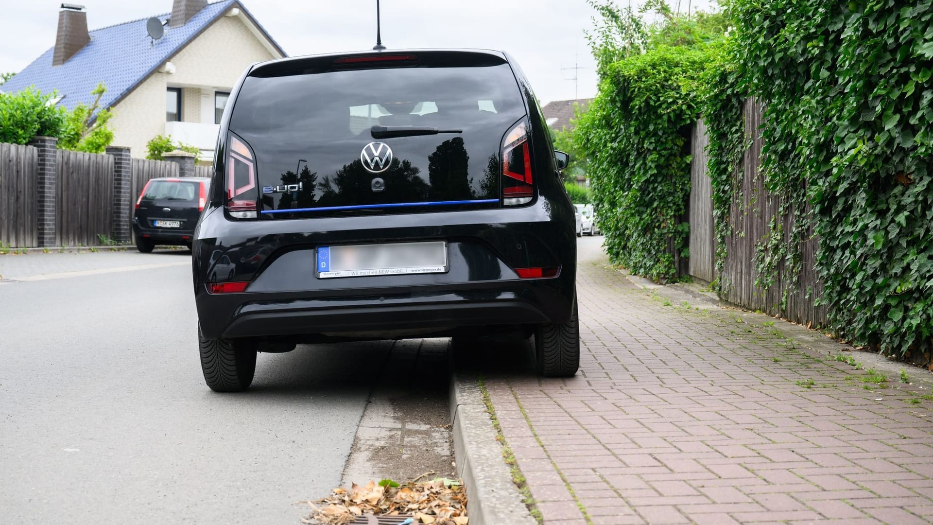 Parken auf Gehwegen