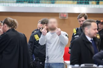 Prozessbeginn wegen Geldautomaten-Sprengungen