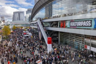 Großer Andrang bei Messen in Frankfurt