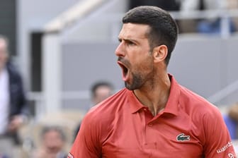 Novak Djokovic: Er ist eine Runde weiter.