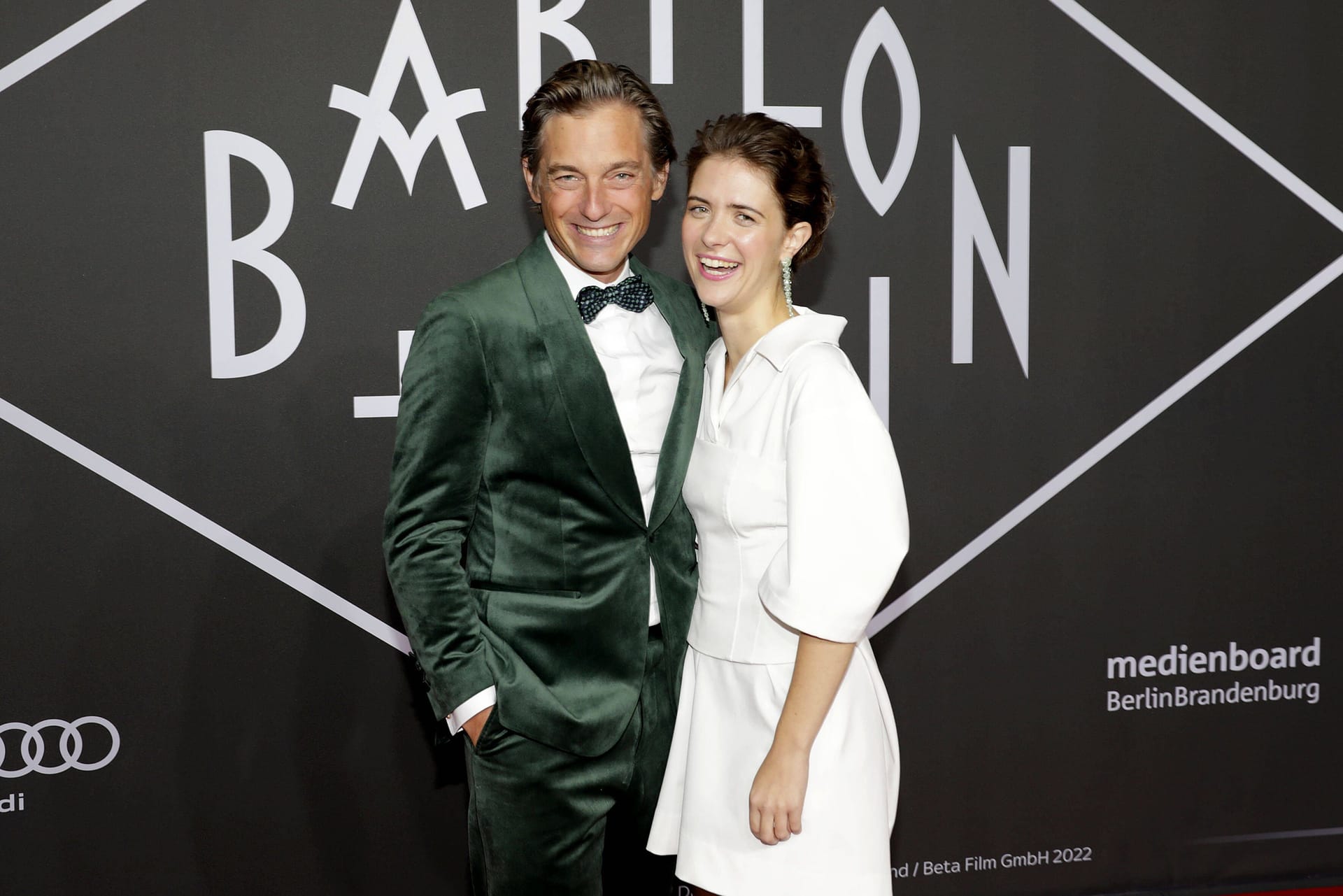 Volker Bruch und Liv Lisa Fries schlüpfen auch in der fünften Staffel in ihre"Babylon Berlin"-Rollen.