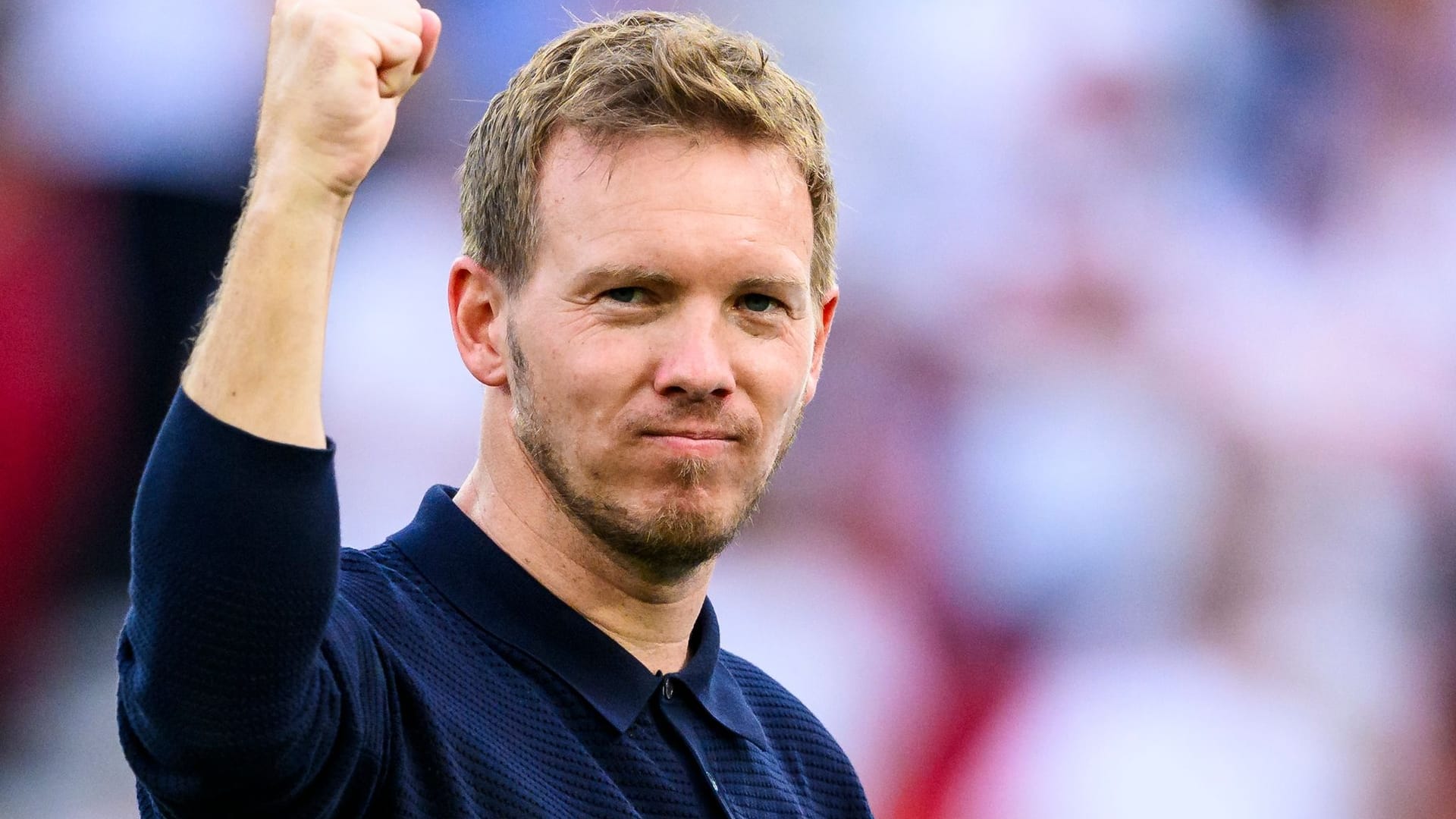 Zufriedener Bundestrainer: Julian Nagelsmann freut sich über die Stimmung beim Public Viewing in Hamburg.