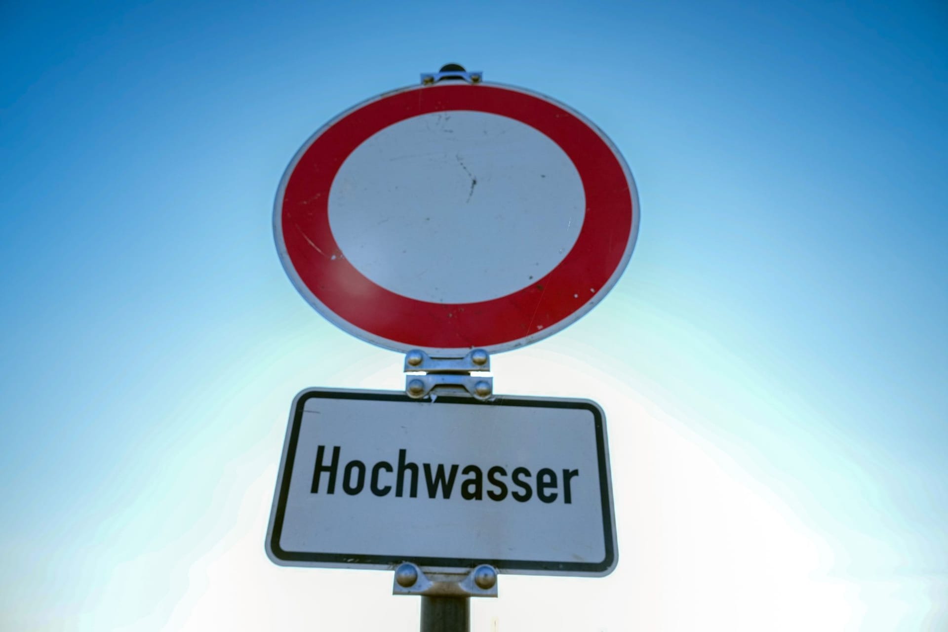 Warnung vor Hochwasser