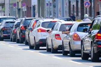 Prämie gegen Staus: Einwohner von Marburg bekommen Geld, wenn sie ihr Auto abmelden.