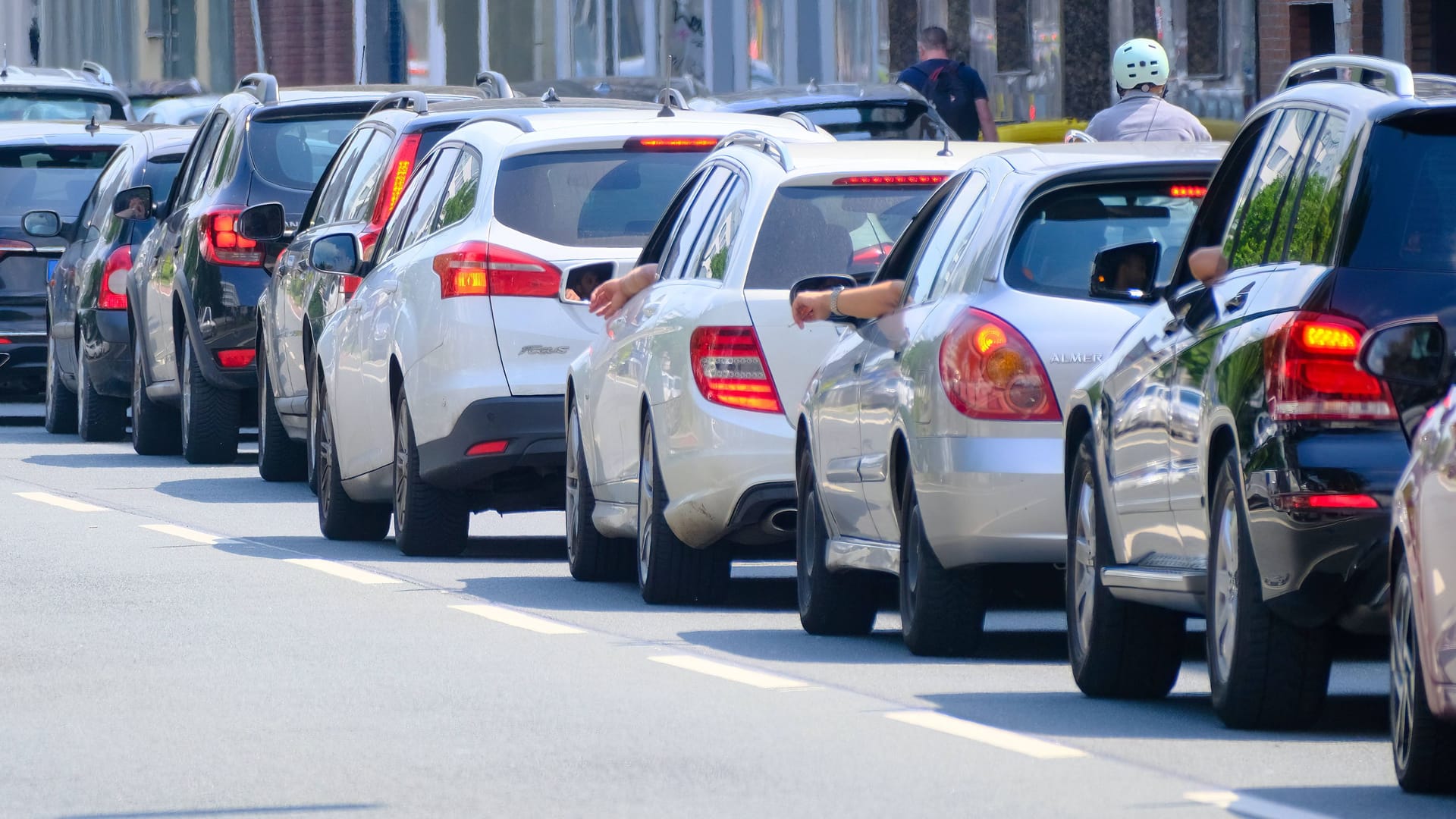 Prämie gegen Staus: Einwohner von Marburg bekommen Geld, wenn sie ihr Auto abmelden.