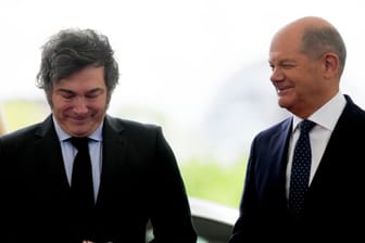 Javier Milei, argentinischer Präsident, zu Besuch bei Bundeskanzler Olaf Scholz.