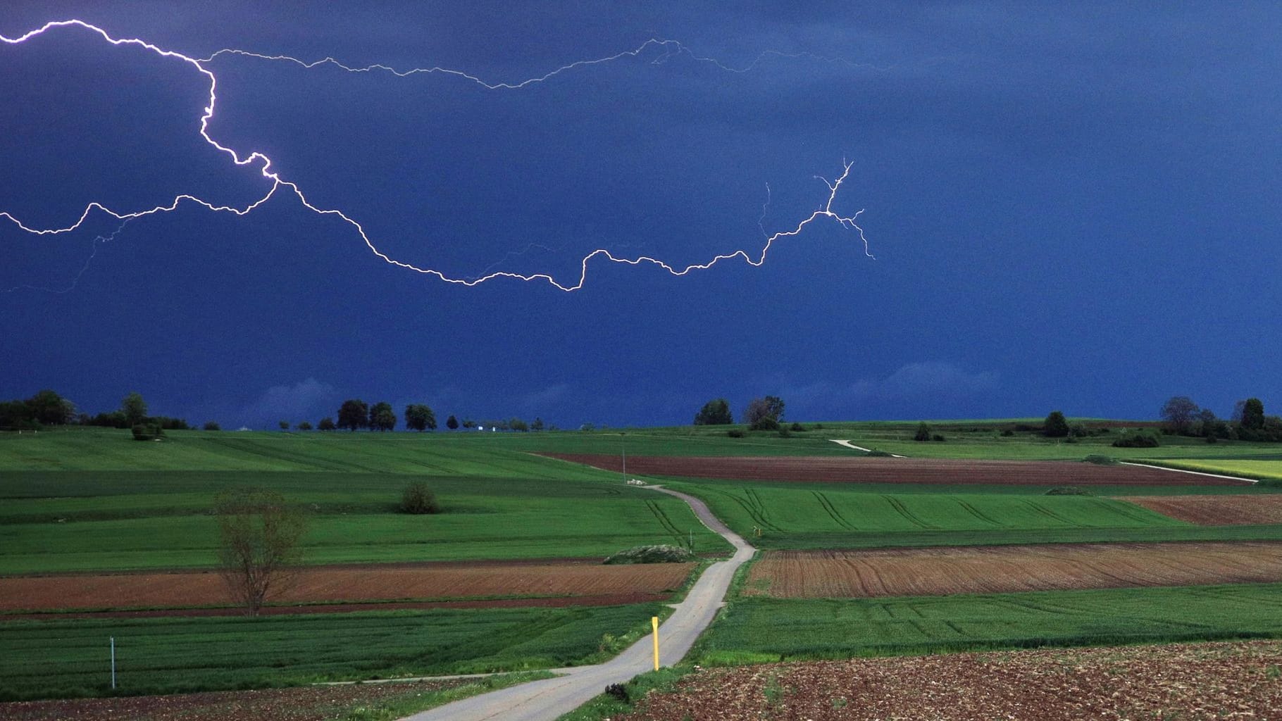 Gewitter über Baden-Württemberg