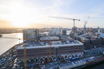 Baustelle des neuen Einkaufszentrums Westfield Hamburg-Überseequartier in der Hafencity (Archivfoto): Fünf Bauarbeiter kamen hier ums Leben.