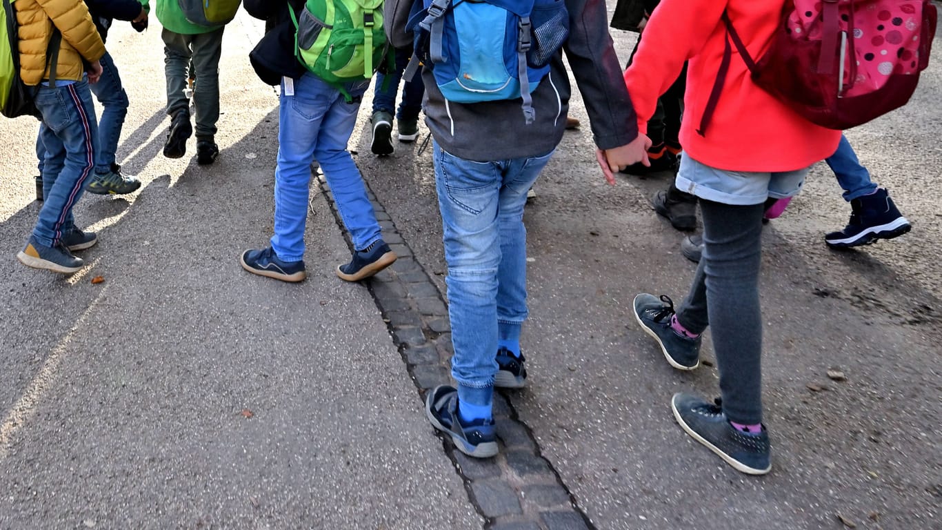 Schulausflug (Archivbild): An Schulen wird Islamismus zunehmend zum Problem.