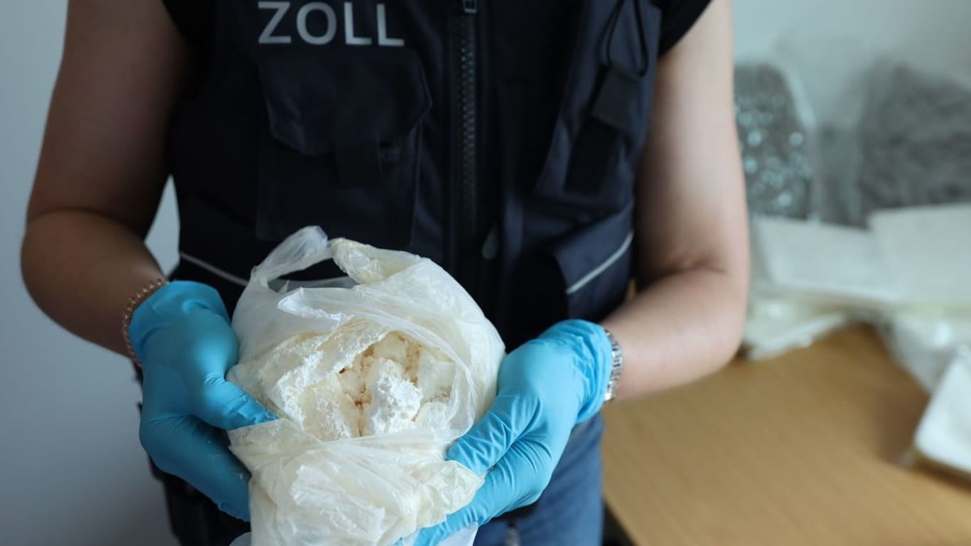 Sichergestelltes Amphetamin: Die Polizei hat eine mutmaßliche Drogenhändler-Bande zerschlagen.