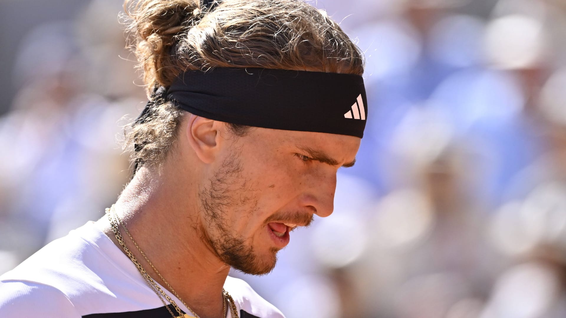 Alexander Zverev: Der Deutsche erlebte im Finale der French Open eine bittere Niederlage. Alexander Zverev: Der Deutsche erlebte im Finale der French Open eine bittere Niederlage.