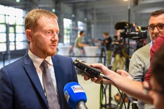 Sachsens Ministerpräsident Michael Kretschmer (Archivfoto): Verliert er gegen die AfD?