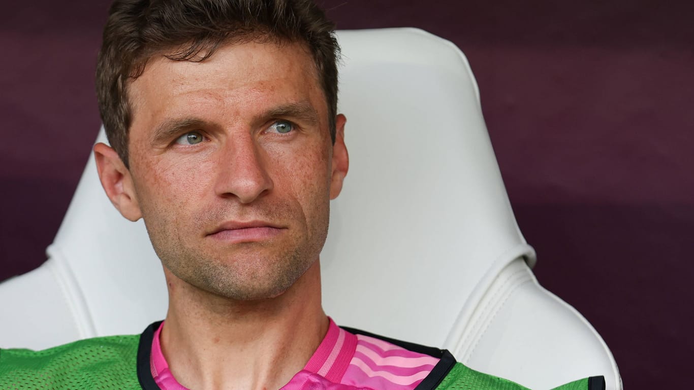 Thomas Müller: Der Fußballer ist seit 2009 mit seiner Ehefrau Lisa verheiratet.