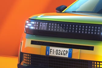 Fiat Grande Panda: Er soll das erste Mitglied einer neuen Modellfamilie werden. Bis 2027 soll in jedem Jahr ein Modell folgen.