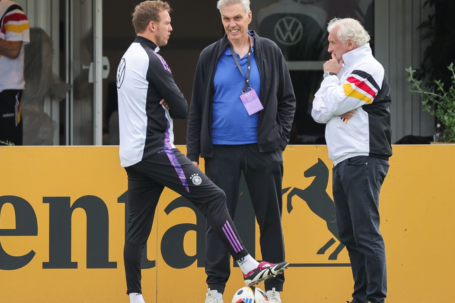 Julian Nagelsmann (l.) und Gordon Herbert