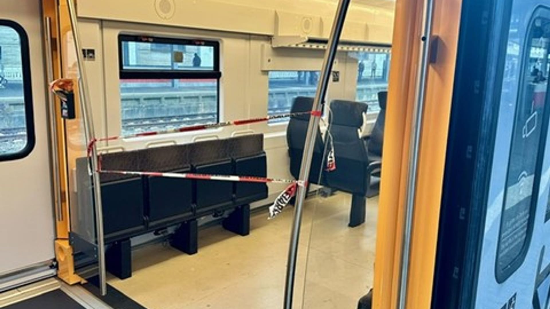 Mann bei Messerangriff in Zug verletzt Mann bei Messerangriff in Zug verletzt