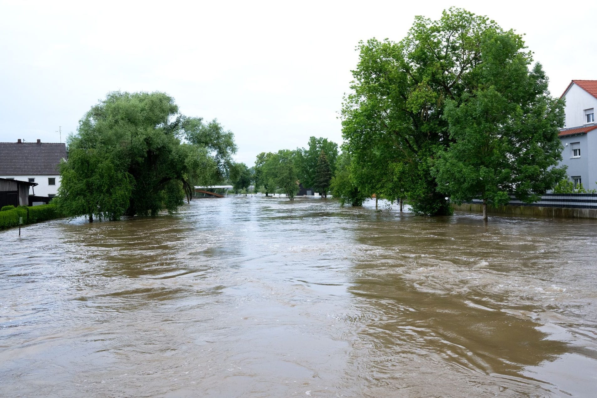 Hochwasser in Bayern - Reichertshofen