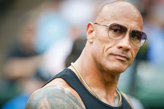 Dwayne "The Rock" Johnson: Der Schauspieler bittet seine Instagram-Follower um Hilfe.