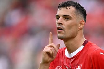 Granit Xhaka: Der Schweizer Mittelfeldchef hat mit seinem Team Schwierigkeiten bei der EM-Vorbereitung.