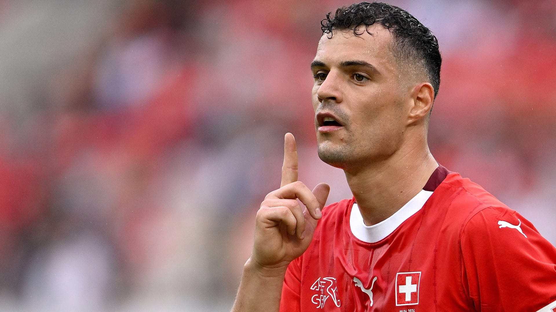 Granit Xhaka: Der Schweizer Mittelfeldchef hat mit seinem Team Schwierigkeiten bei der EM-Vorbereitung.