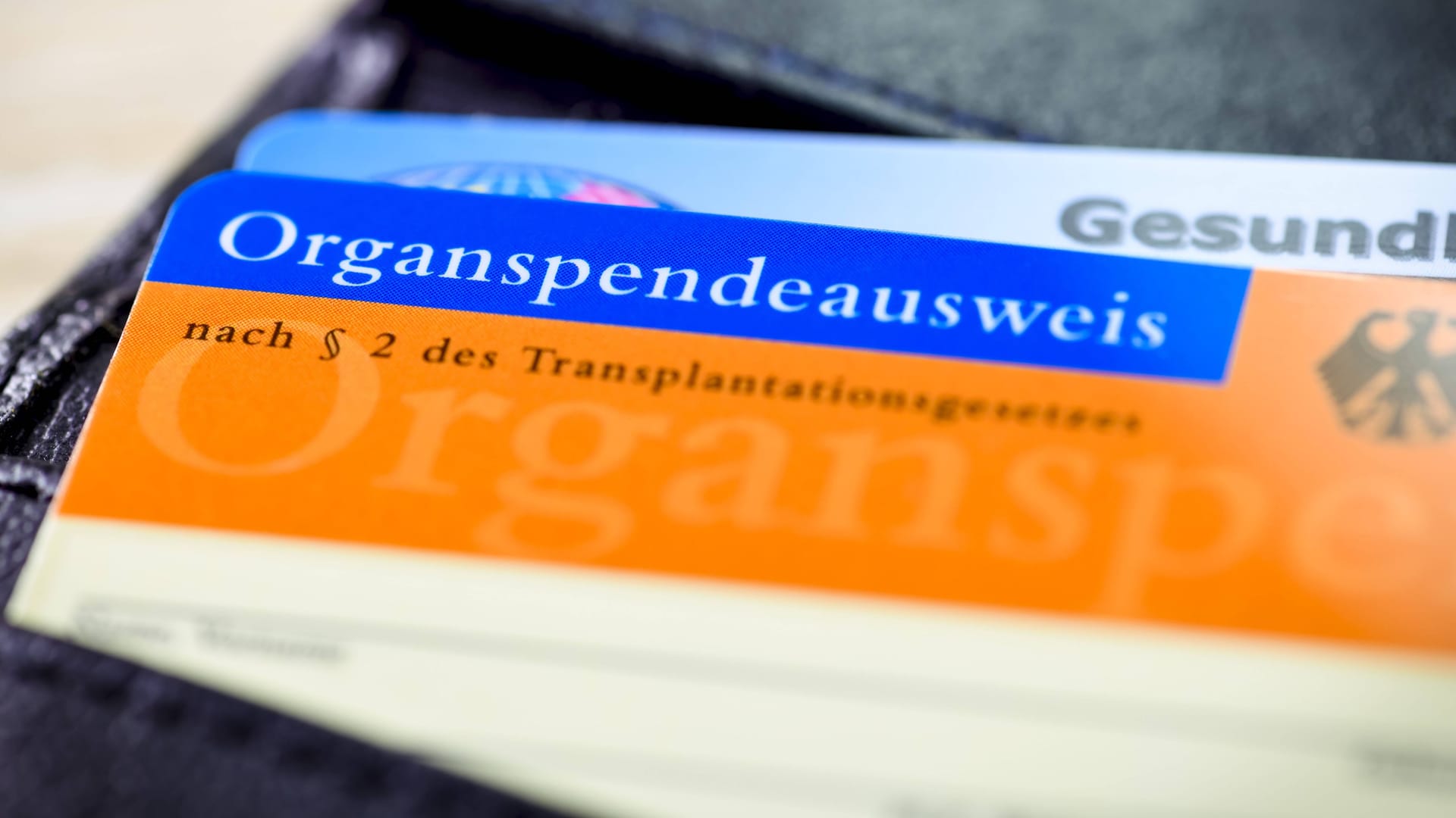 Organspendeausweis: Bisher gilt nur die Zustimmungslösung für Organspenden.