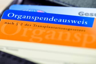 Organspendeausweis: Bisher gilt nur die Zustimmungslösung für Organspenden.