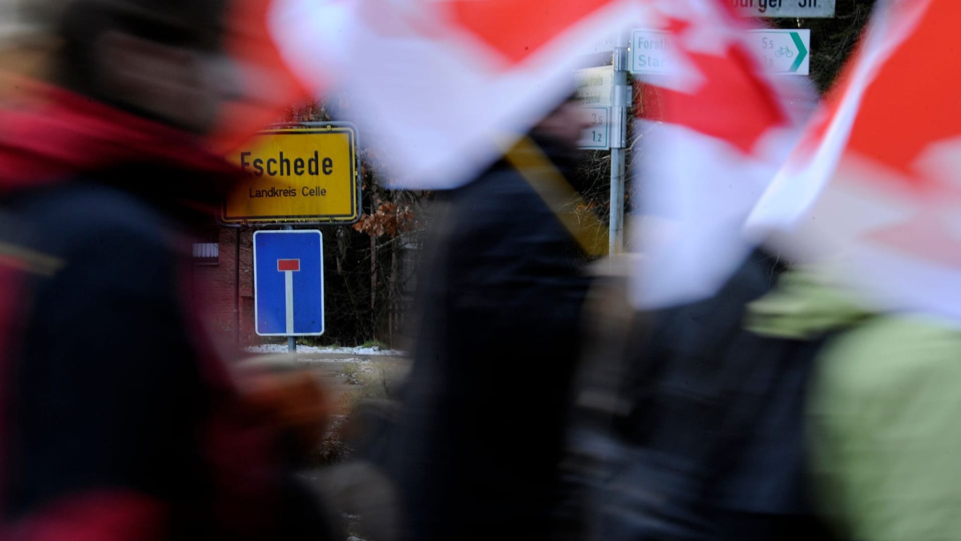 Neonazi-Treffen und Gegendemo in Eschede